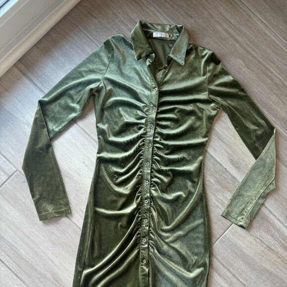 Mulla Olive Green Velour Button-Up Collared Dress – Women’s Medium - Picture 2 of 9